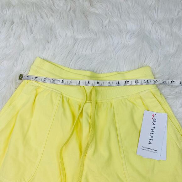 Athleta Women's Farallon Midi Short Size S Bright Yellow NWT - Picture 14 of 16